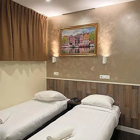 Hotel Orange Tulip 2*