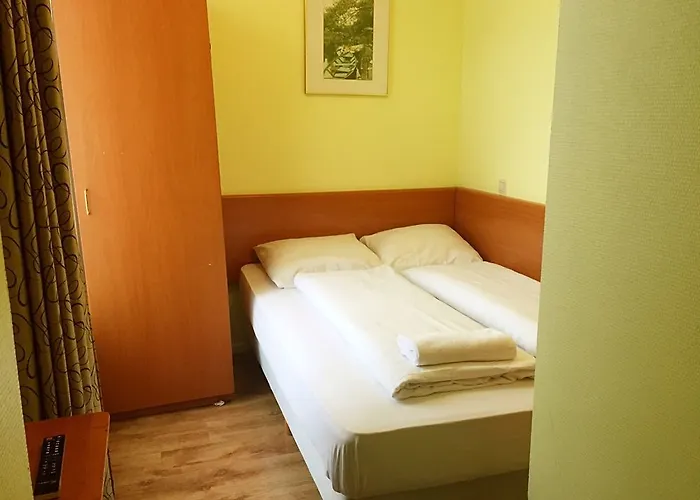 Hotel Orange Tulip 2*